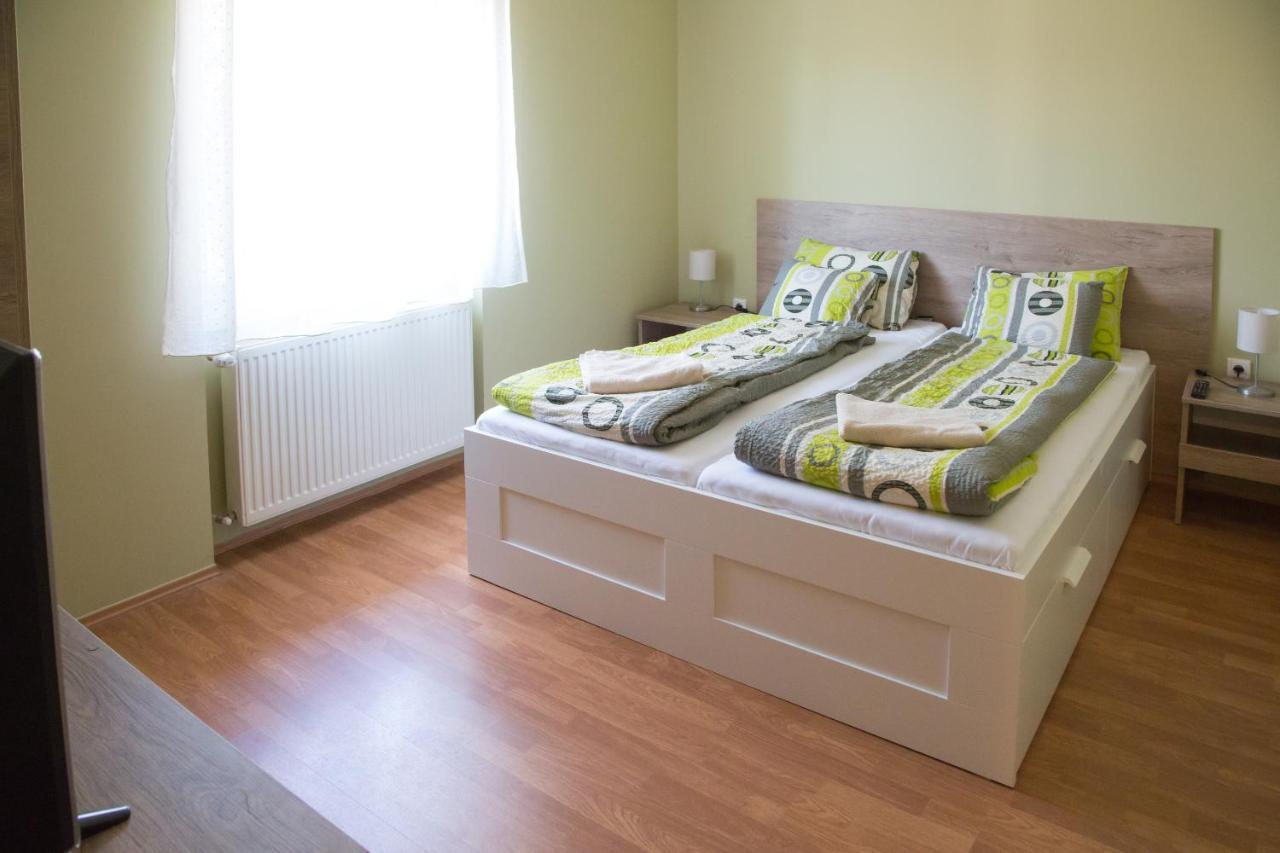 Levendula Apartmanhaz Hajdúszoboszló Dış mekan fotoğraf