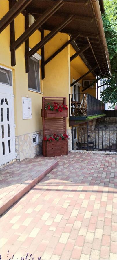 Levendula Apartmanhaz Hajdúszoboszló Dış mekan fotoğraf